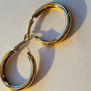 Vintage estate sale Classic Gold Hoop Earrings - Women Jewelry